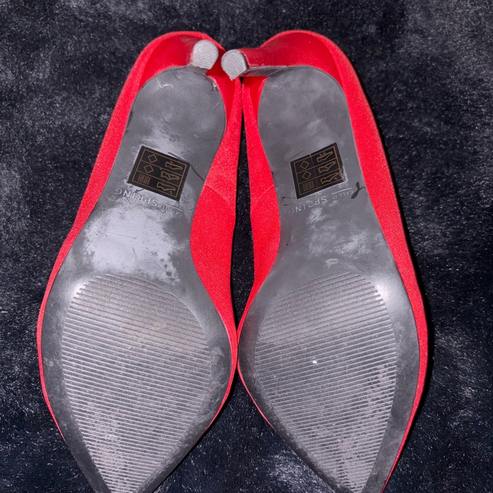 Elegant Red Stiletto Heels - Picture 10 of 10